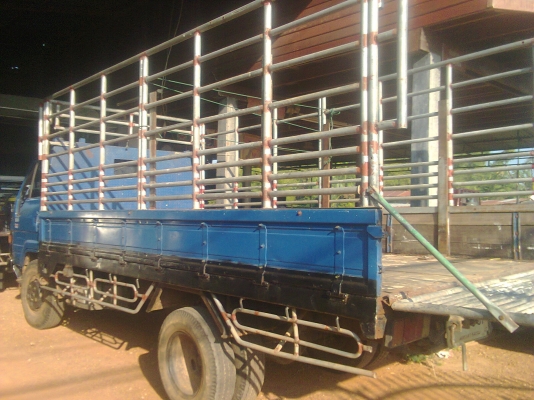 ขายหกล้อ TOYOTA เครือง 115 แรง มี 2 คัน กะบะสวยๆค็อกเหล็กยาว4.30เมตรเอกสารพร้อมโอน(คันระ260000บ)"ครับ