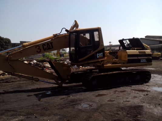 ขายรถขุดCAT320 Lสภาพดีพร้อมบูมยาวอีก1ชุด