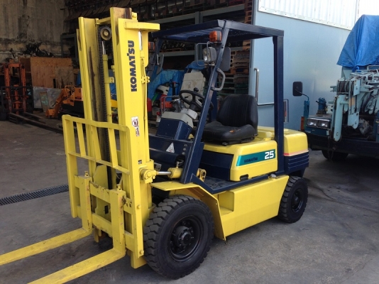 ขายรถยกโคมัตสุ KOMATSU FD25-11 ขนาด 2.5 ตัน เครื่องดีเซล (012) ขายรถยกโคมัตสุ KOMATSU FD25-11 ขนาด 2.5 ตัน เครื่องดีเซล (012)