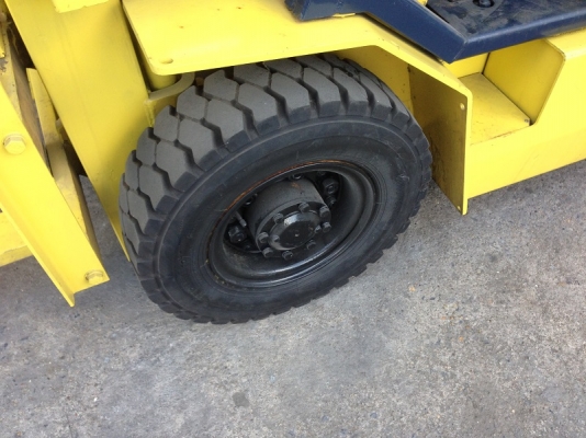 ขายรถยกโคมัตสุ KOMATSU FD25-11 ขนาด 2.5 ตัน เครื่องดีเซล (012) ขายรถยกโคมัตสุ KOMATSU FD25-11 ขนาด 2.5 ตัน เครื่องดีเซล (012)