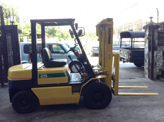 ขายรถยกโคมัตสุ KOMATSU FD25-11 ขนาด 2.5 ตัน เครื่องดีเซล (012)