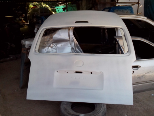 ขายฝาท้ายรถตู้คอมพิวเตอร์