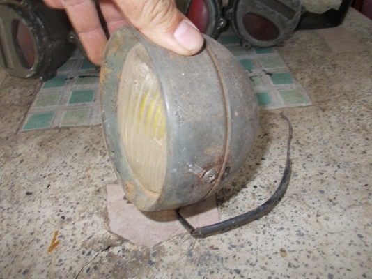 m601 ขายไฟพรางรถจี๊ปและไฟสปอร์ตไลด้านข้าวจี๊ปโบราณ