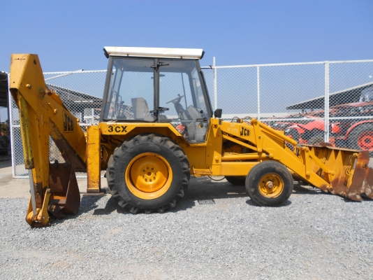 ขายรถตัก JCB 3CX หน้าตัก หลังขุด
