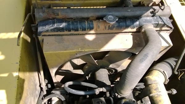 รถแบคโฮ ยี่ห้อ KOBELCO รุ่น SK200 MARK 3