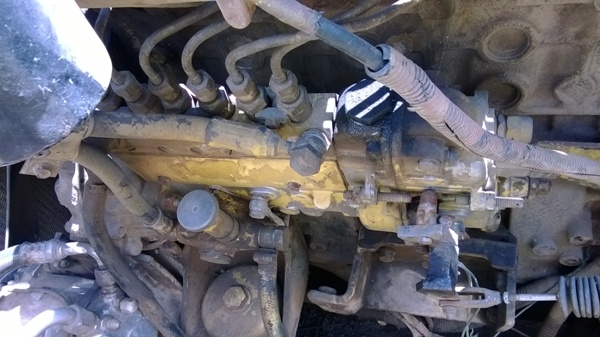 รถแบคโฮ ยี่ห้อ KOBELCO รุ่น SK200 MARK 3