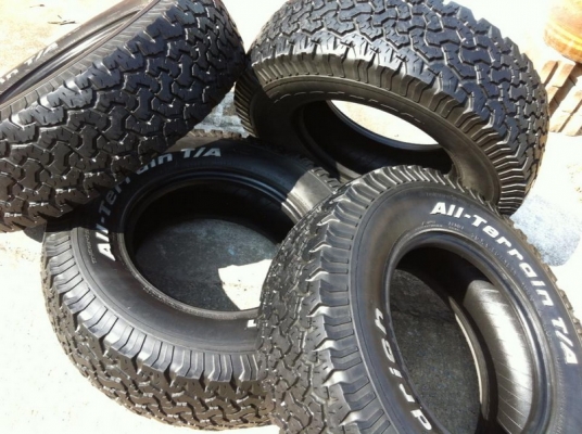 ขายยาง BF Goodrich Allterrain ขนาด 30  9.5 r15