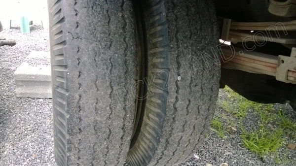 รถบรรทุก 6 ล้อ ยี่ห้อ ISUZU