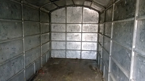 รถบรรทุก 6 ล้อ ยี่ห้อ ISUZU