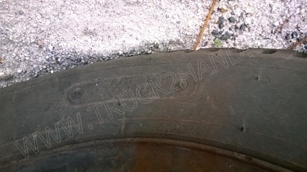 รถบรรทุก 6 ล้อ ยี่ห้อ ISUZU