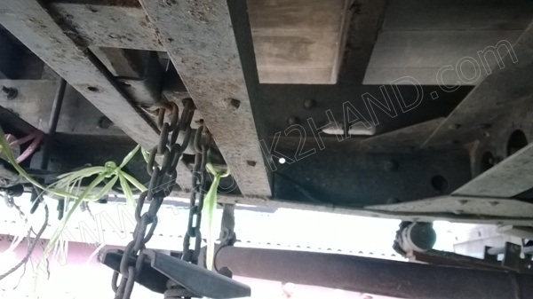 รถบรรทุก 6 ล้อ ยี่ห้อ ISUZU