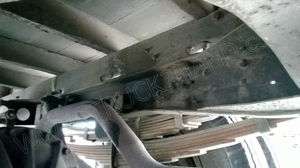 รถบรรทุก 6 ล้อ ยี่ห้อ ISUZU