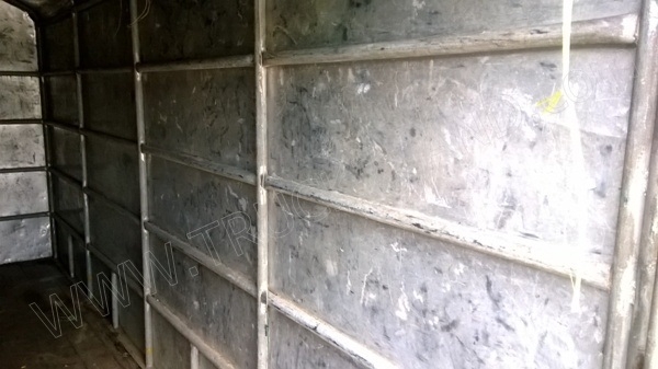 รถบรรทุก 6 ล้อ ยี่ห้อ ISUZU