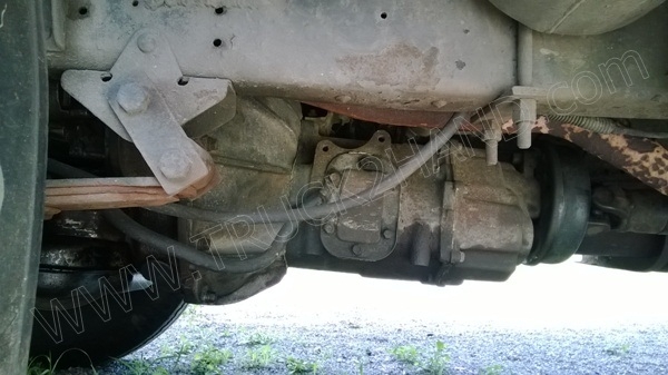 รถบรรทุก 6 ล้อ ยี่ห้อ ISUZU