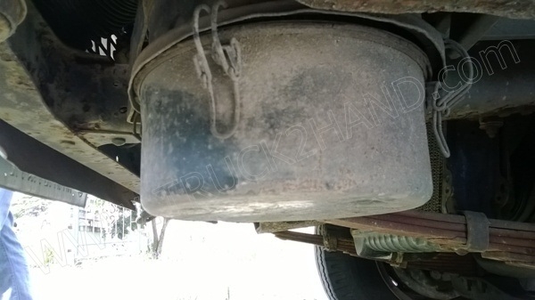 รถบรรทุก 6 ล้อ ยี่ห้อ ISUZU