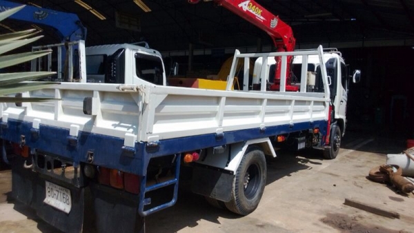 รถฮีโน่ 6 ล้อ FC9J ติดเครน 3.50 ตัน. 175 แรงม้า. ปี 52 สนใจติดต่อ 081 - 6079515 รถฮีโน่ 6 ล้อ FC9J ติดเครน 3.50 ตัน. 175 แรงม้า. ปี 52 สนใจติดต่อ 081 - 6079515