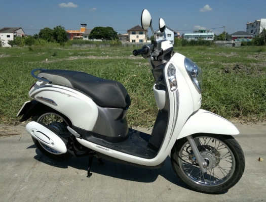 @@@    ( รุ่นใหม่...ไม่แพง..ช้า...อดแน่ๆ ) ขาย ฮอนด้า Scoopy i  NEW  โฉมใหม่  ปี 2013 ราคา 27,000 บาท     @@@