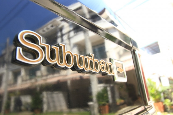 ขาย chevrolet suburban 1986