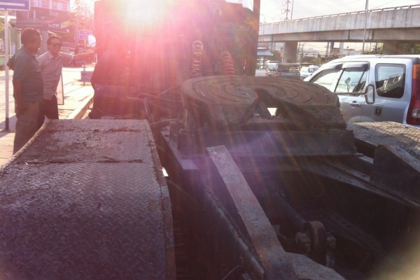 รถยรรทุก 10 ล้อ หัวลายถูก สภาพพร้อมใช้. ติดต่อ เบียร์ 087-8238885