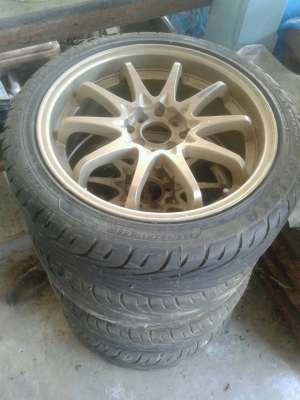 ce28ขอบ17 4/100 พร้อมยางปี11 9500