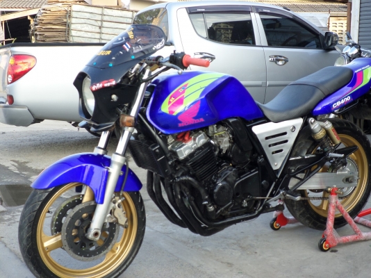 วุฒินนบุรี ช๊อป CB400sf ปี97 สภาพสวยๆเครื่องดีพร้อมใช้คับอินวอย+สรรพสารมิตร(ตัวจริง)