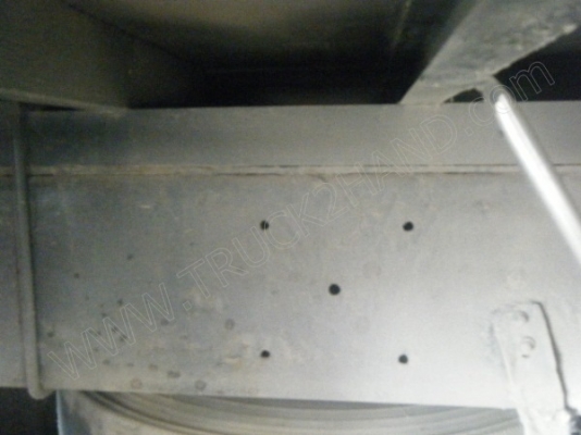 รถบรรทุก 10 ล้อตู้เปียก ยี่ห้อ HINO