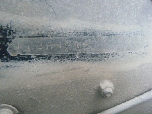 รถบรรทุก 10 ล้อตู้เปียก ยี่ห้อ HINO