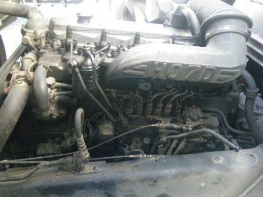 รถบรรทุก 10 ล้อตู้เปียก ยี่ห้อ HINO