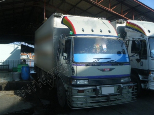 รถบรรทุก 10 ล้อตู้เปียก ยี่ห้อ HINO