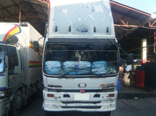 รถบรรทุก 10 ล้อตู้เปียก ยี่ห้อ HINO