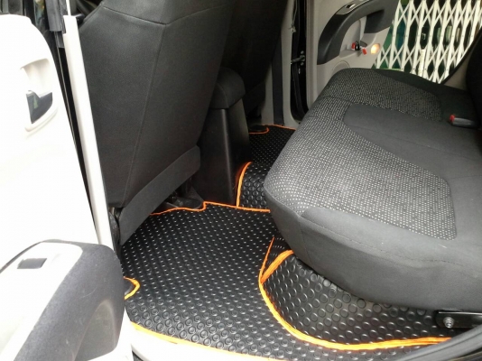 ขาย MITSUBISHI TRITON 4x4 เครื่อง 2.5 GLS DOUBLE CAB ปี 2010