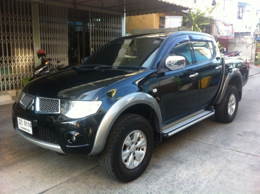 ขาย MITSUBISHI TRITON 4x4 เครื่อง 2.5 GLS DOUBLE CAB ปี 2010