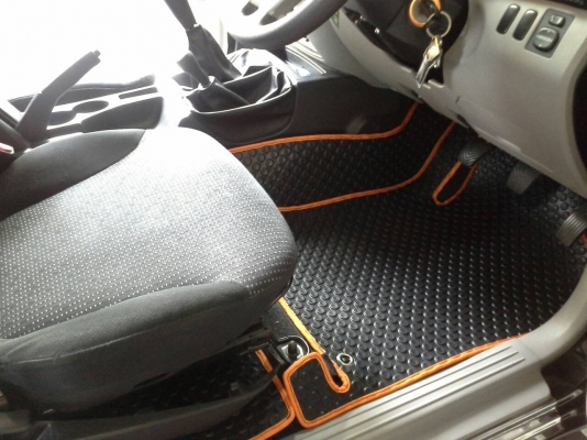 ขาย MITSUBISHI TRITON 4x4 เครื่อง 2.5 GLS DOUBLE CAB ปี 2010