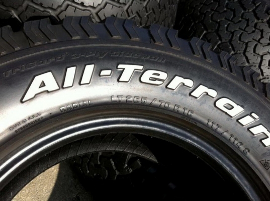 ขายยาง BF Goodrich Allterrain 265 70 r16