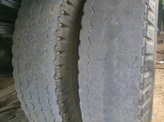 ขาย กระทะล้อ 6รู ขอบ20นิ้ว พร้อมยาง 900/20 ด่วน