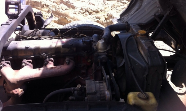 ขายถูก. รถบรรทุก 6 ล้อ HINO FB 113  สภาพพร้อมใช้. ติดต่อ เบียร์ 087-8238885 Ais 095-549-6823 true