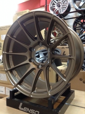 ขายแม็กรถกะบะขอบ17ถูกพร้อมยางแถมเพียบครับ