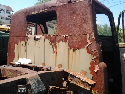 ขายหัวรถโตโยต้า 6 ล้อ โบราณ ขาย 38,500.- /หัว