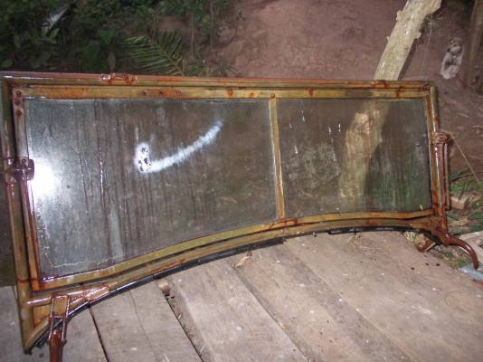 ร้านm601ลงรูปโครงกระจกทั้งชุดของรถ m601ให้ลูกค้าที่อ่างทองชมสั่งได้ครับอะไหล่m601สั่งๆได้มีหลายรายการ