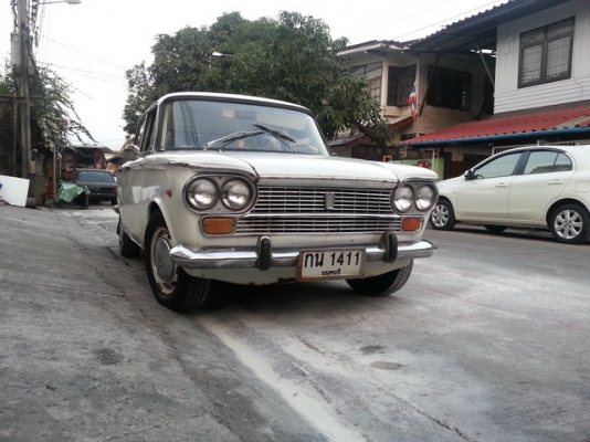 ขาย Fiat 1500 หล่อๆ " น่าสะสม " ขาย Fiat 1500 หล่อๆ " น่าสะสม "