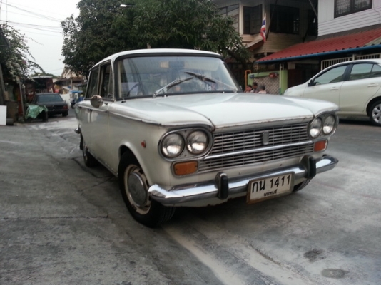 ขาย Fiat 1500 หล่อๆ " น่าสะสม " ขาย Fiat 1500 หล่อๆ " น่าสะสม "