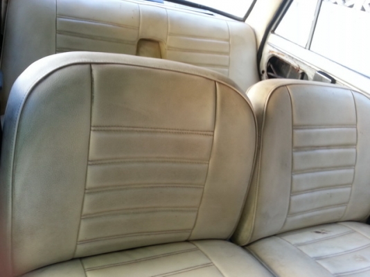 ขาย Fiat 1500 หล่อๆ " น่าสะสม " ขาย Fiat 1500 หล่อๆ " น่าสะสม "