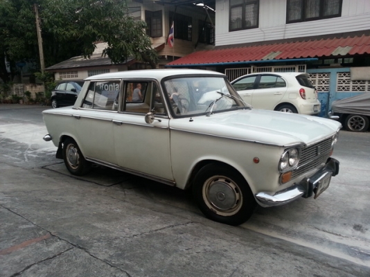 ขาย Fiat 1500 หล่อๆ " น่าสะสม " ขาย Fiat 1500 หล่อๆ " น่าสะสม "