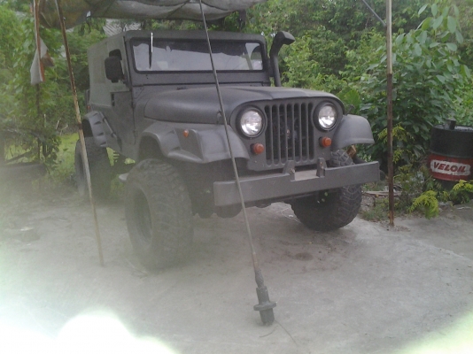 ขายเสาวิทยุรถจิ๊ปแท้ มือสอง เสาใหญ่ สองท่อน