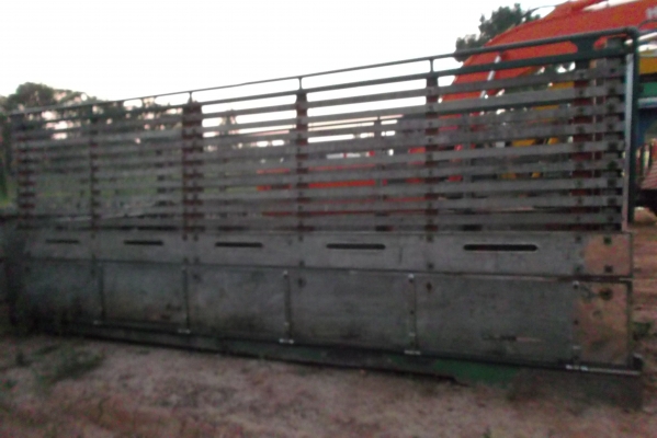 ขายด่วนกะบะรถสิบล้อมิทชูกะบะไม้พร้อมยกใส่รถใช้งานได้เลย