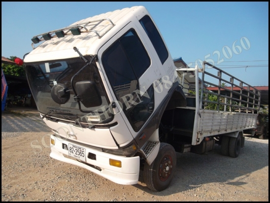 ขายด่วน รถบรรทุก 6 ล้อ HINO FD3H 210 แรง ช่วงยาว 6.4M รถสวยมาก สภาพพร้อมใช้งาน ราคาสุดคุ้ม