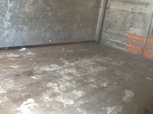 ขายครับ ตู้แห้งสวยๆถอดลงจาก NKR พร้อมใช้งาน ขายครับ ตู้แห้งสวยๆถอดลงจาก NKR พร้อมใช้งาน