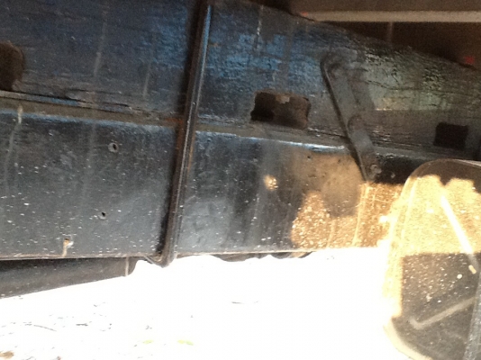 ขายครับ KS 777. เครื่อง 4BD1 ฝาขาว แอร์หนาวแคชชีพอไปวัด เครื่องดีมาก powerพร้อมใช้งานจ้า