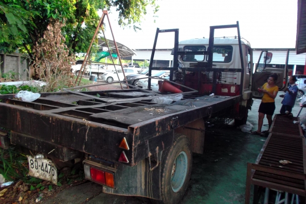 ขายด่วนรถ6ล้อFDเครือง185แรงม้ารถสวยมากติดเครน3ตัน ขายด่วนรถ6ล้อFDเครือง185แรงม้ารถสวยมากติดเครน3ตัน