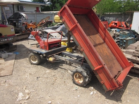 ขาย-รถบรรทุก 4 ล้อยาง CHIKUSUI: GH221 เครื่องเบนซิน ยกดั๊มแบบไฮโดรลิค พร้อมใช้งาน เครื่องแรงดี